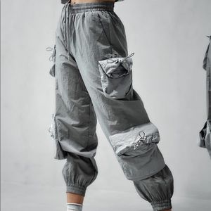 Sisters + Seekers Sweatpants